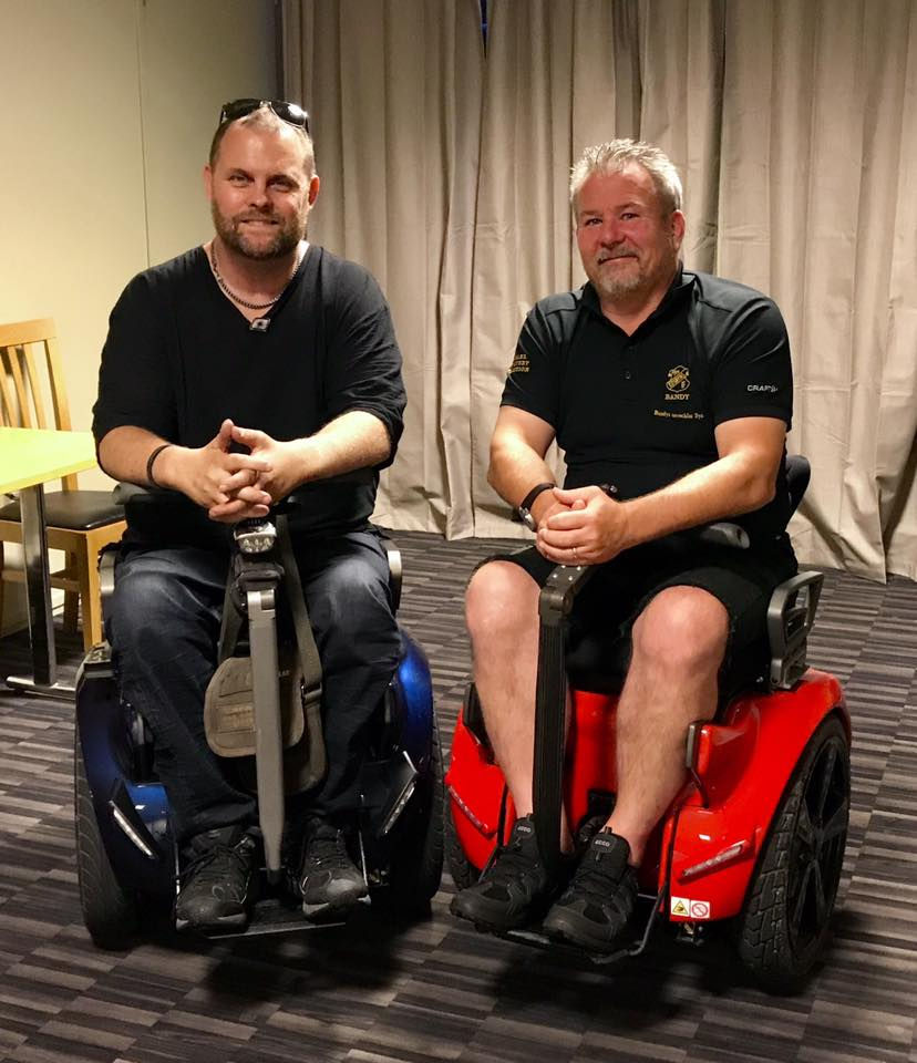 Luv2Move-kund på självbalanserande elrullstol – Snacka självbalanserande elrullstol